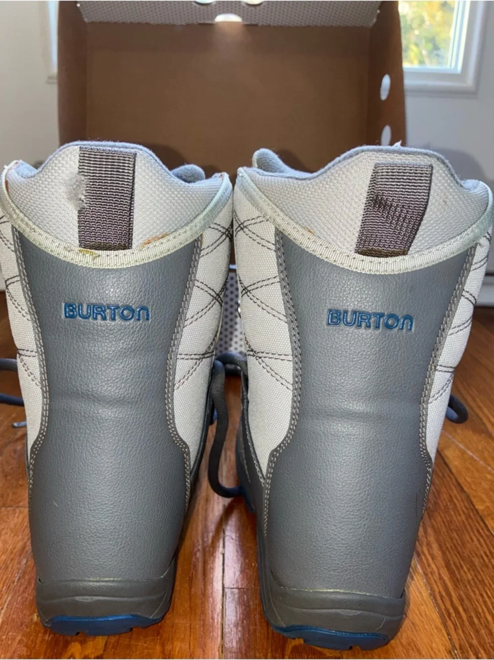 EUC Burton Moto Snowboard Boots Kids Size 3 Youth Winter Snow Ski Grey Blue